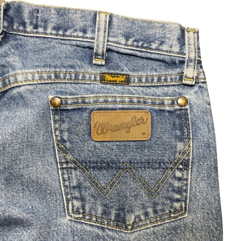 Wrangler George Strait Cowboy Cut Jeans – Size 35x35 - Picture 4 of 5